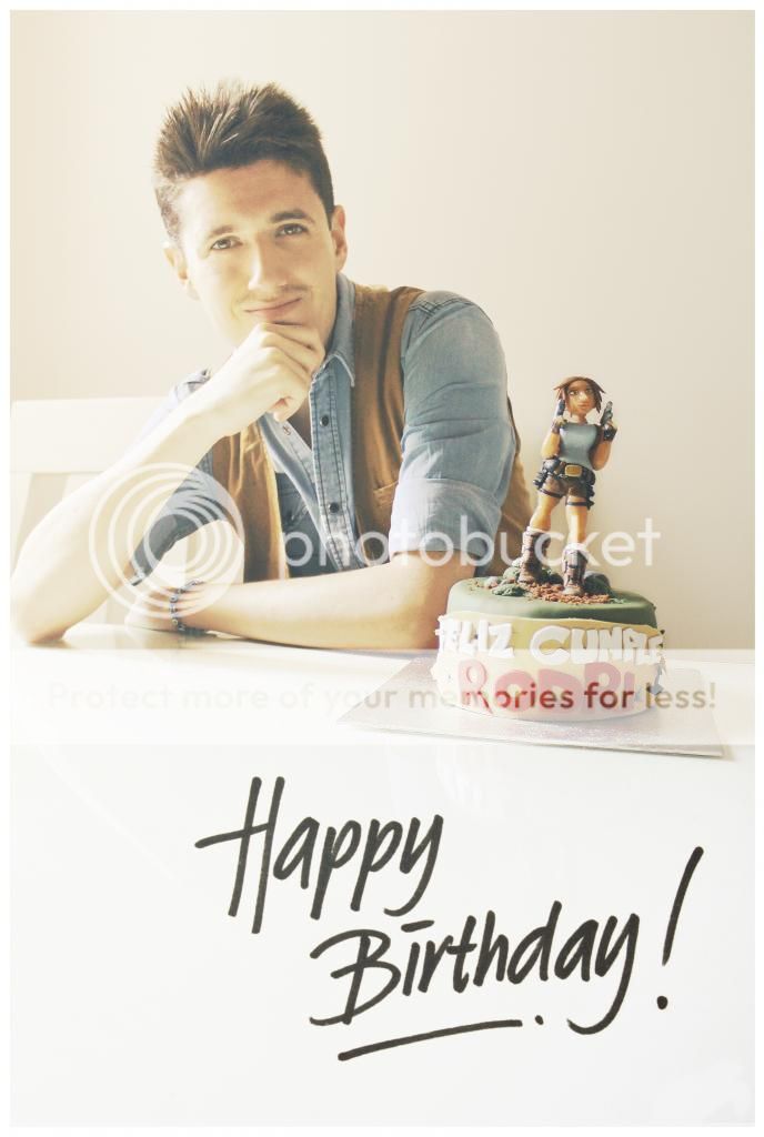 0_tarta_Rodrigo_cumpleanos26_zpsd929d5dd